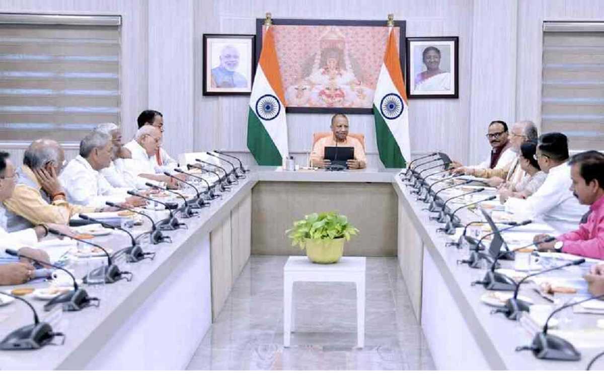 यूपी में जल परिवहन और पर्यटन को मिलेगा बढ़ावा, प्राधिकरण के गठन को कैबिनेट की मंजूरी